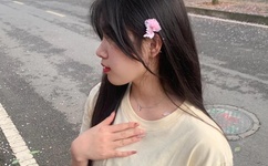 AV日日碰狠狠躁久久躁